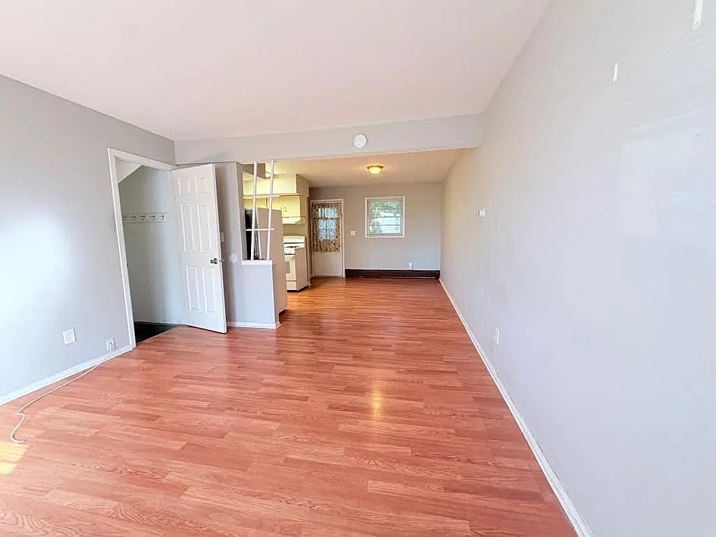 2 bed, 1.5 bath, $1,750 — Photo 1