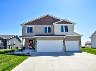 1035 31st Ave W, West Fargo, ND 58078