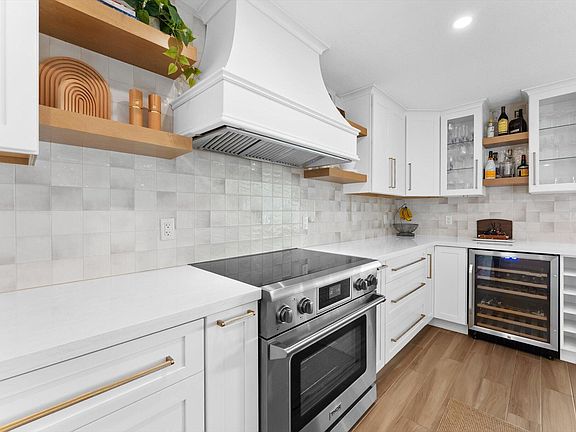 5th image of 1289 SW 7th Street
