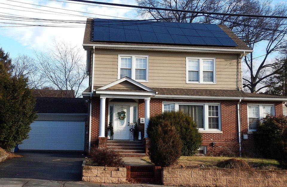 1st image of 141 Mount Pleasant Ave
