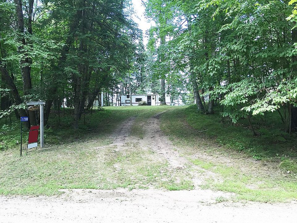 1st image of 17300 River Ln