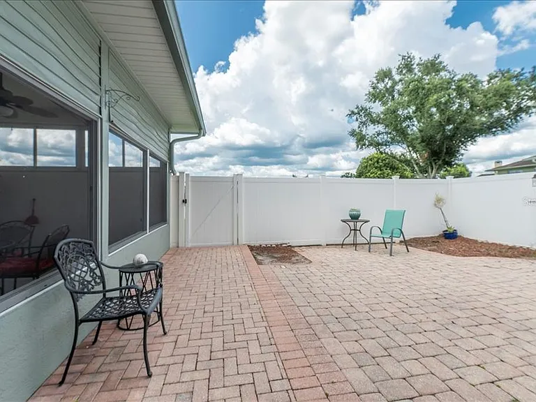 5845 Danterbury Ct — Photo 54