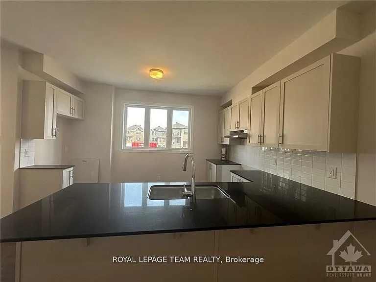 199 Conservancy Dr — Photo 6