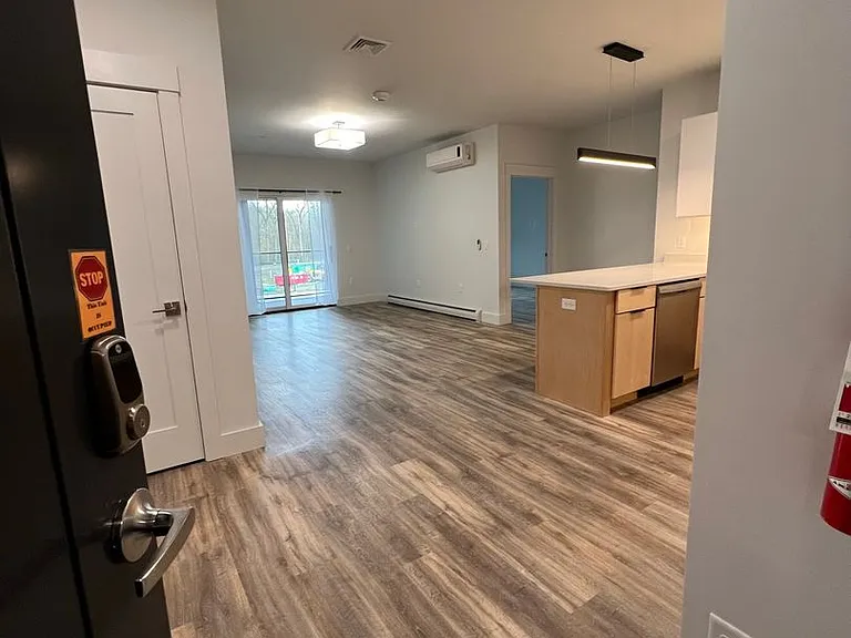 121 Shea Dr — Photo 65