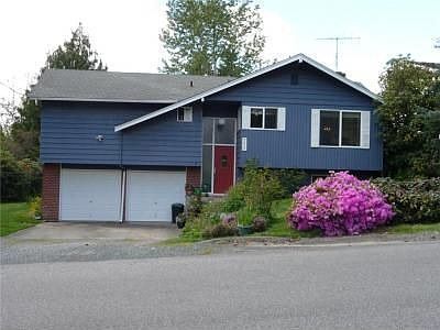 1st image of 2220 97th Dr SE