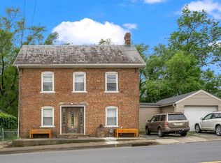 352 W Baltimore St, Greencastle, PA 17225