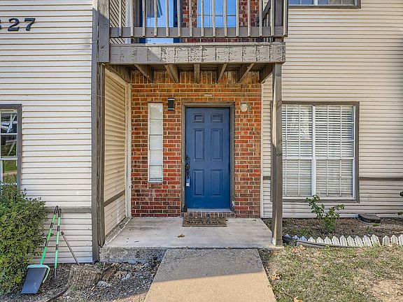 3rd image of 1827 River Crossing Cir APT C
