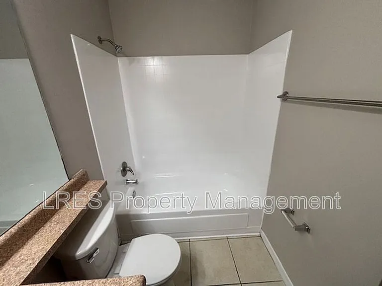 1695 Lee Rd #B107 — Photo 12