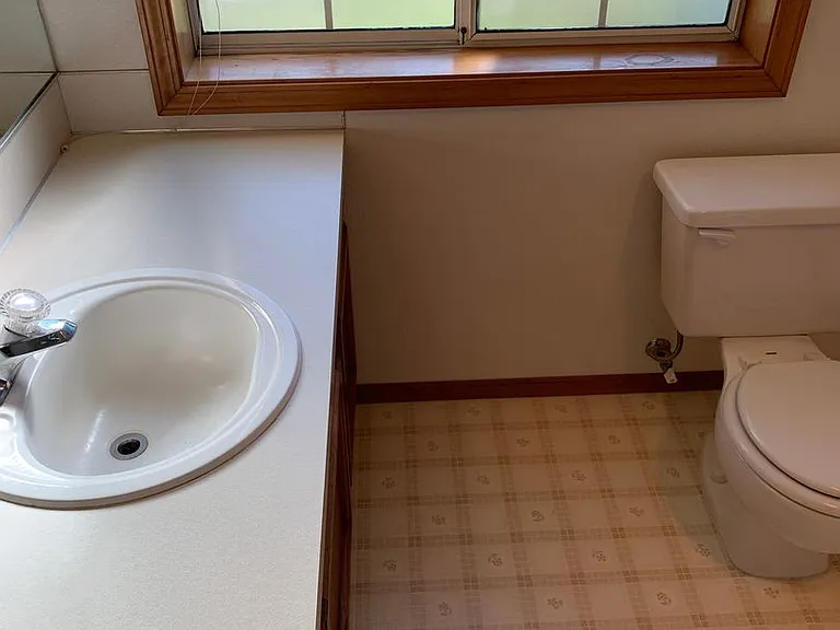 2220 NW Cabrillo Ct — Photo 10