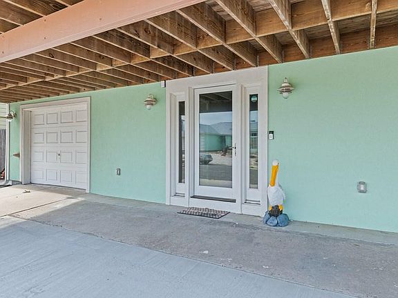 5th image of 202 & 119 Bayview Dr
