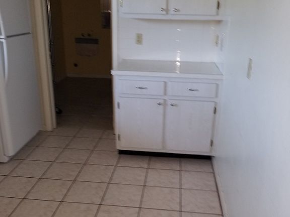 north end kitchen by laundry