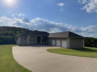 16776 Heatherglenn Rd, Tomah, WI 54660