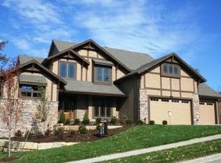 6125 S National Dr, Kansas City, MO 64152