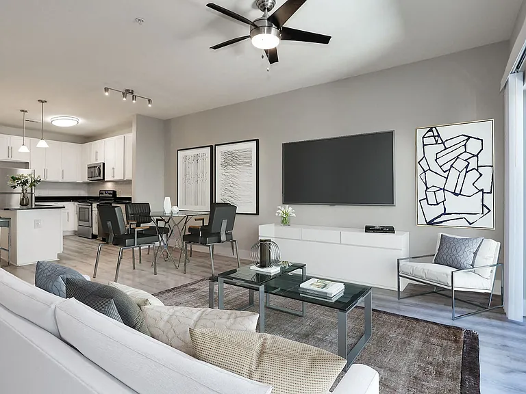 800 Carlyle — Photo 35