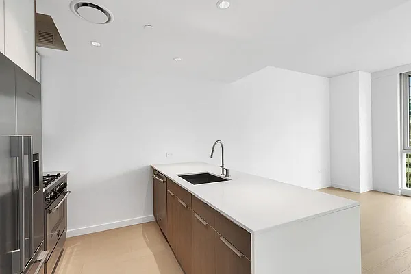 Rented by Triumph Property Group | media 2
