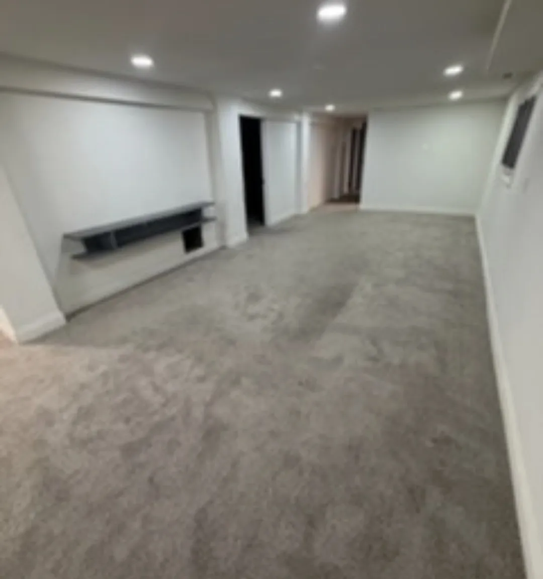 2 bed, 950 sqft, $1,800 — Photo 2