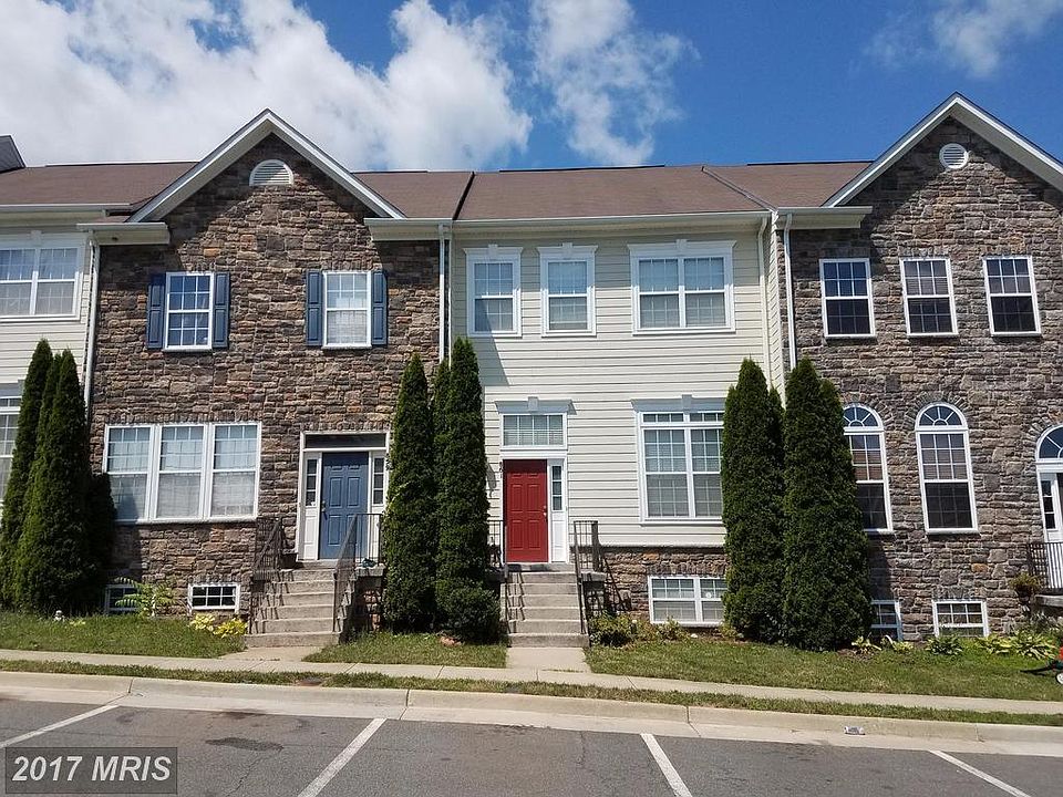 1st image of 861 Rockford Sq NE
