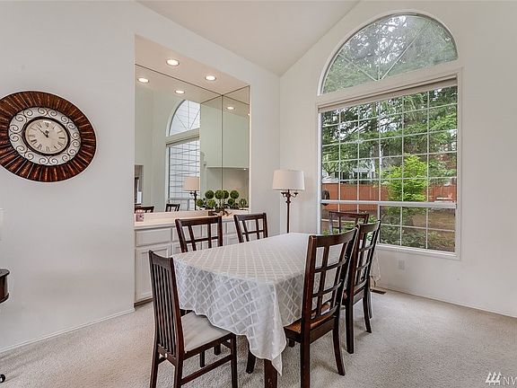 4th image of 25314 SE 36th Ct
