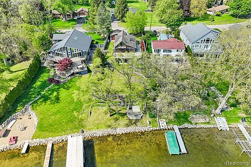 3641 Mann Rd Photo 1