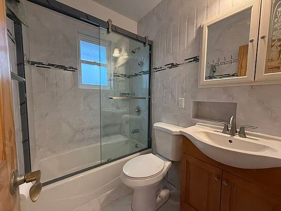 4th image of 148-42 59th Ave Floor 2