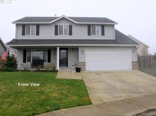 1412 Mount View Ln, Molalla, OR 97038