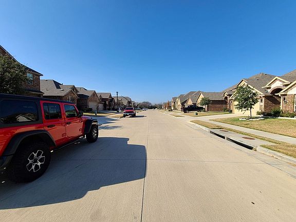 5th image of 725 Lake Sierra Way