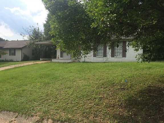 4th image of 918 Lagoon Dr