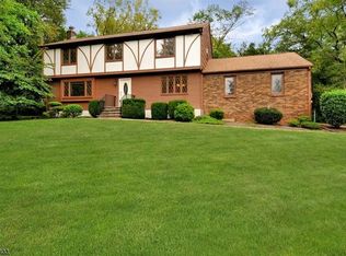 464 Foothill Rd, Bridgewater, NJ 08807