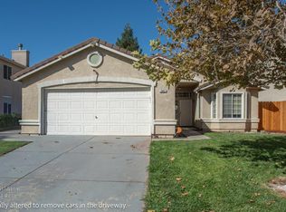 10457 River Oaks Dr, Stockton, CA 95209