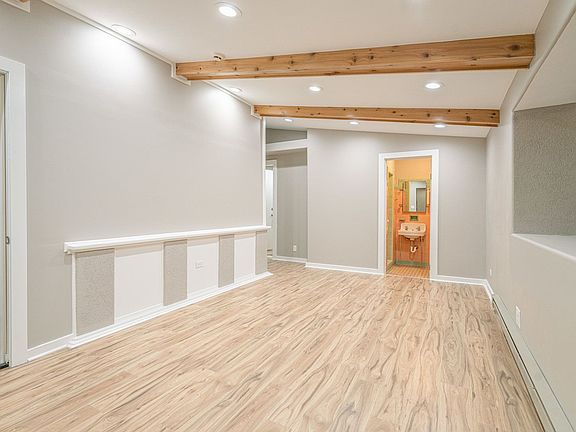 5th image of 12700 Kedzie Ave #2