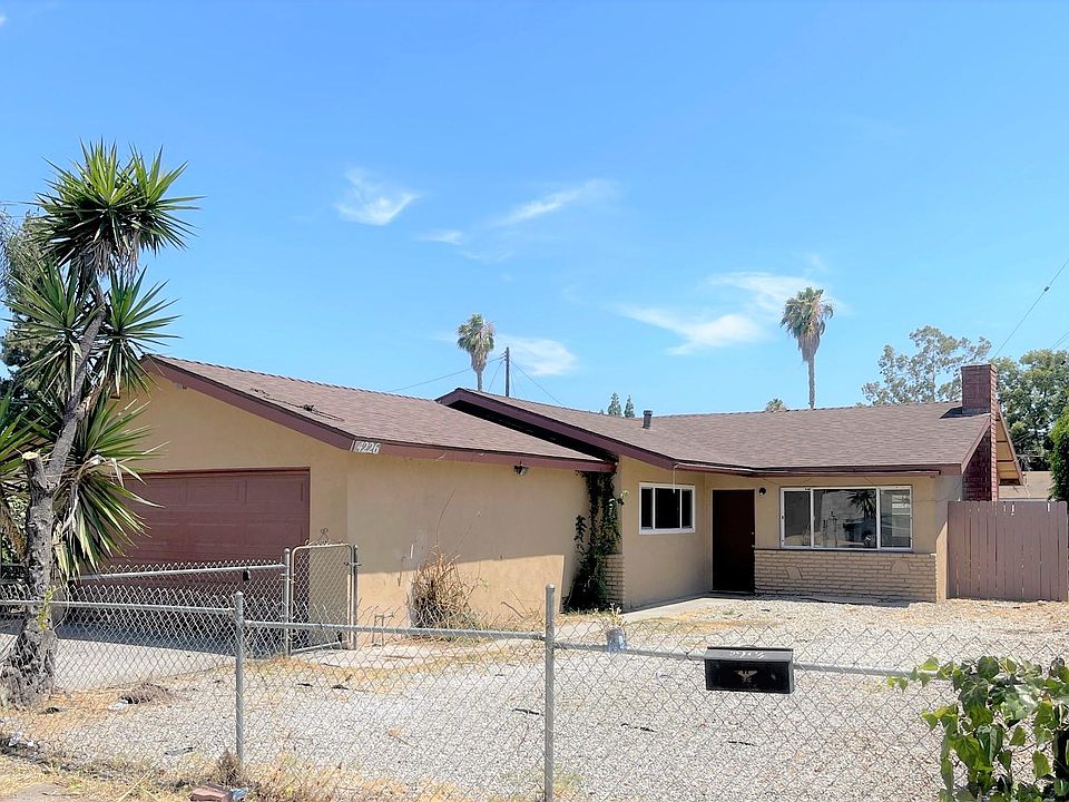 1st image of 4226 1/2 N La Rica Ave