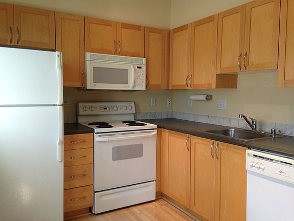 2nd image of 111 108th Ave NE Unit A415