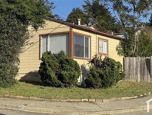 1st image of 6501 Claremont Ave