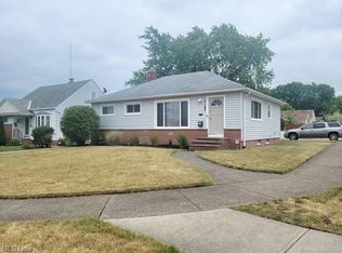 3185 Alden Dr, Parma, OH