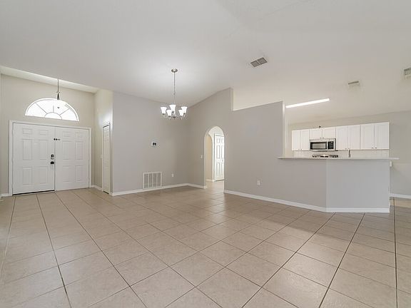 3rd image of 2903 Noah Cir