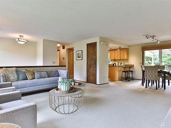 4th image of 8105 NE 128th St