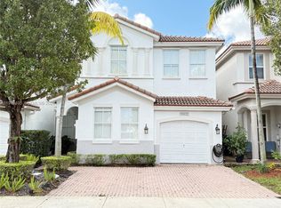 10832 NW 84th St, Doral, FL 33178
