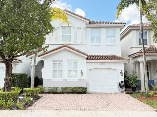 10832 NW 84th St, Doral, FL 33178
