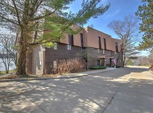 855 E Lake Shore Dr #C-3, Decatur, IL 62521