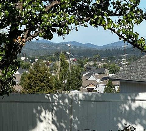 5th image of 3075 N Stagecoach Dr