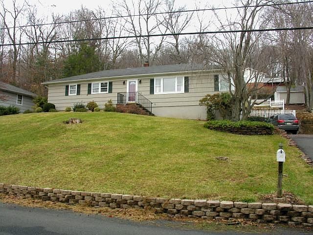 30 Cottage Place