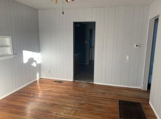 1709 S 13th St, Chickasha, OK 73018