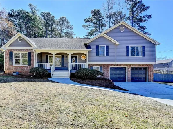 3736 Rainbow Cir, Snellville, GA 30039