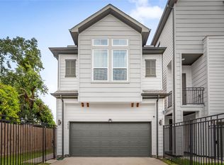 2422 Everett St, Houston, TX 77009