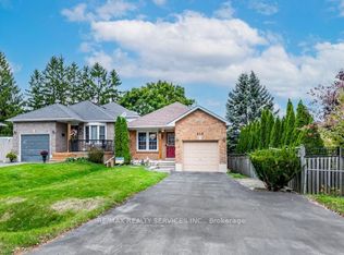 410 Sunset Blvd, Clarington, ON L1B 1C8