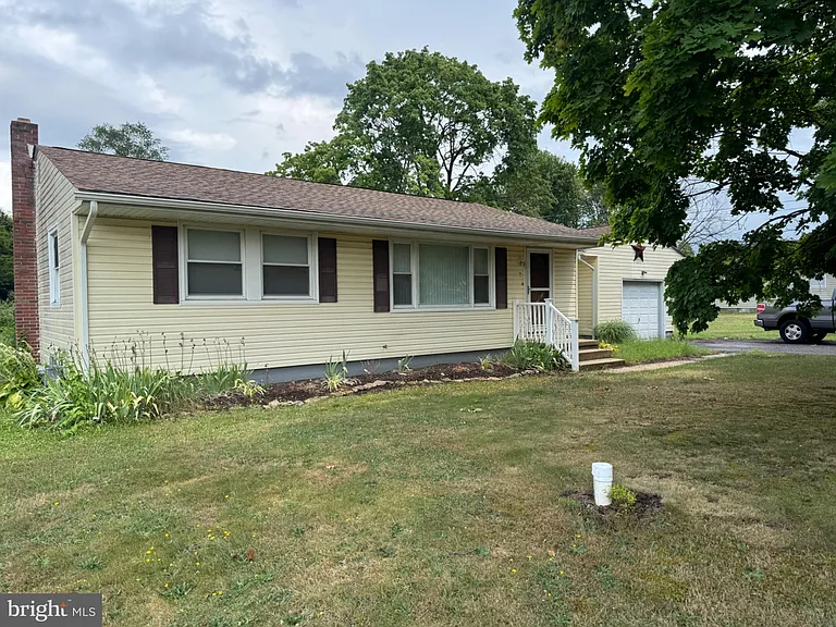 7 Danna Ln — Photo 5