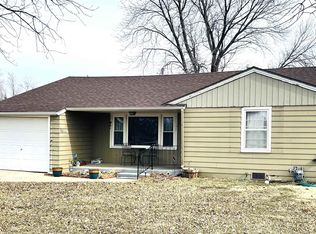 100 S Adams St, Hillsboro, KS 67063