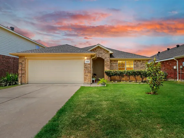 11501 Lauren Way, Fort Worth, TX 76244