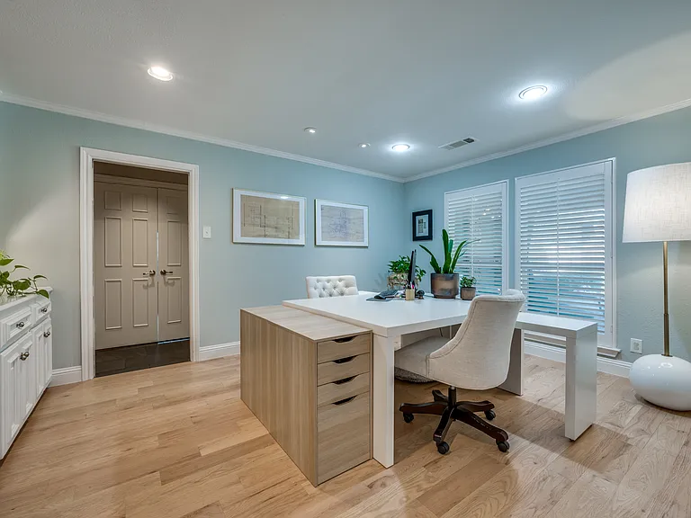 5605 Lobello Dr — Photo 5