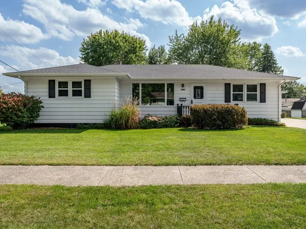 2015 Ravine St, Janesville, WI 53548